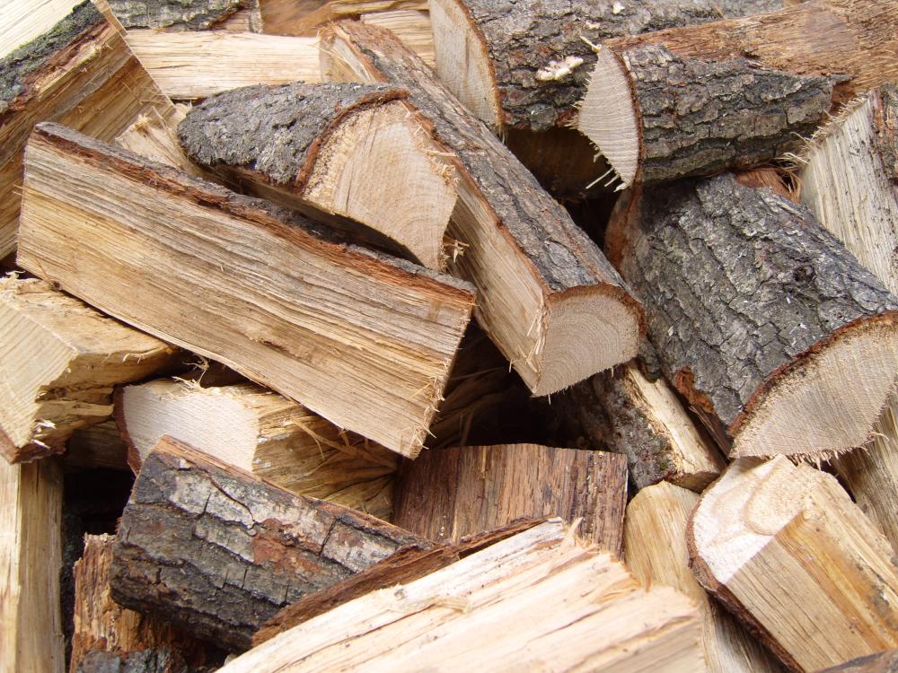 10 Kilogramm KG Premium 33 cm lang getrocknet Kaminholz Brennholz Feuerholz im Karton verpackt, 100%